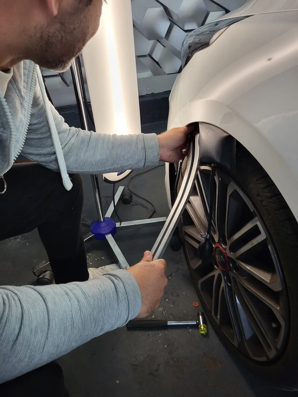 Flexibilität und Unabhängigkeit von AT Dellentechnik